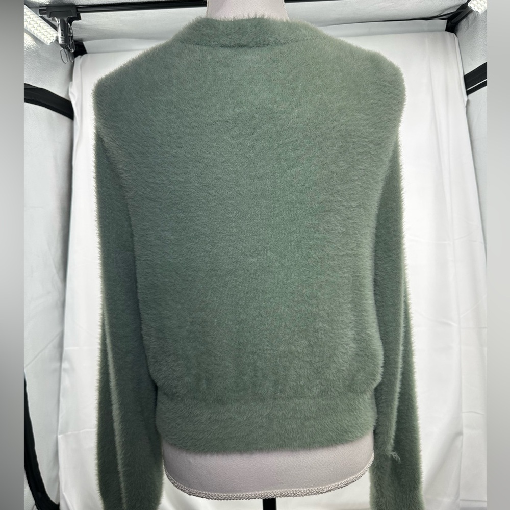 Aerie Sprout Green Fuzzy Cropped Button Up Cardigan Women's‎ Large New With Tags - Picture 3 of 11